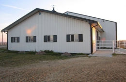 Pole barn - Springfield, MB