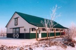 Post frame barn - Headingley, MB