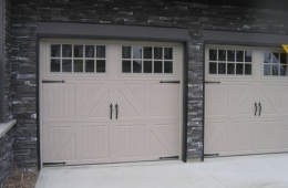 Residential garage overhead doors